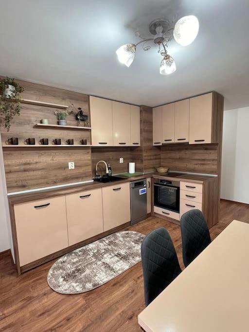в к-с пирин палас Apartment Bansko